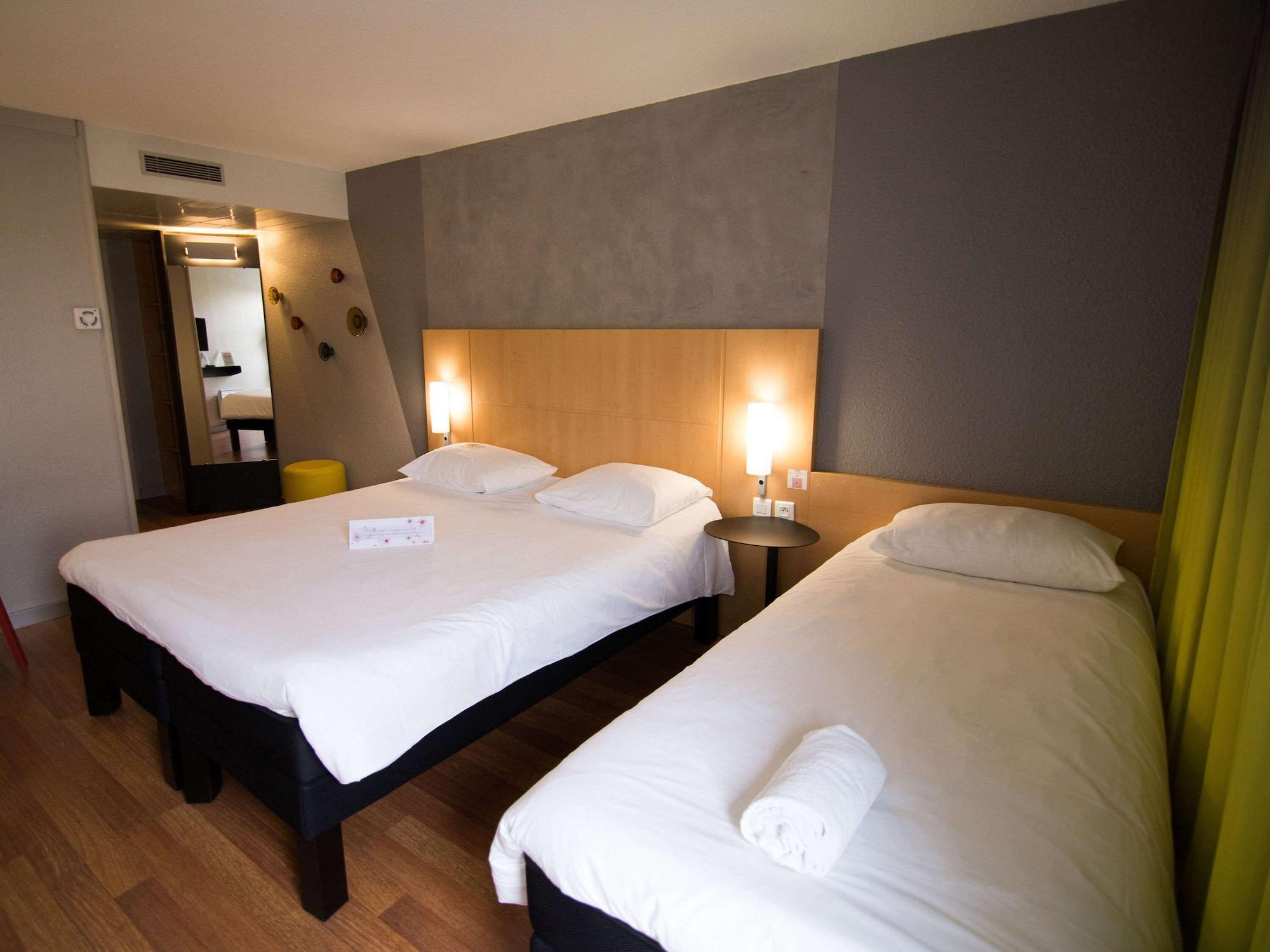 ホテル Ibis Rennes Beaulieu セッソン・セヴィニエ エクステリア 写真