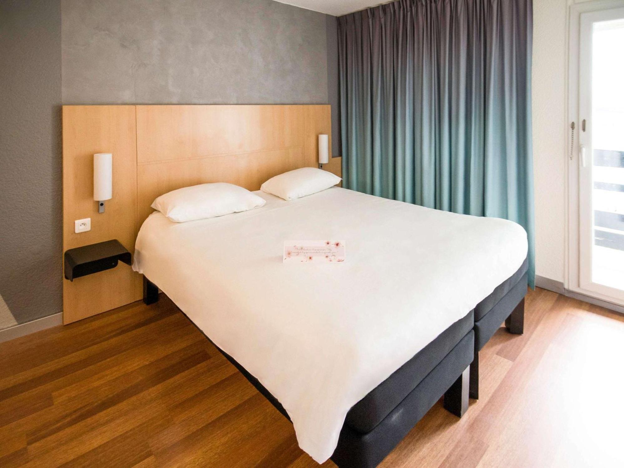 ホテル Ibis Rennes Beaulieu セッソン・セヴィニエ エクステリア 写真