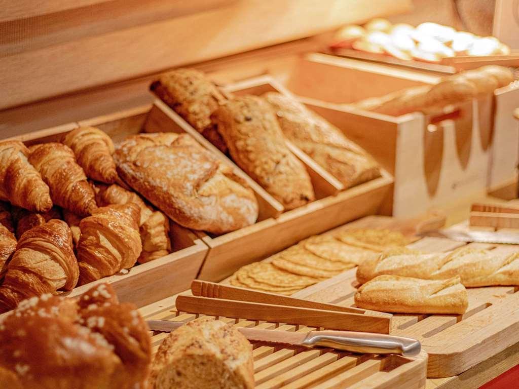ホテル Ibis Rennes Beaulieu セッソン・セヴィニエ レストラン 写真