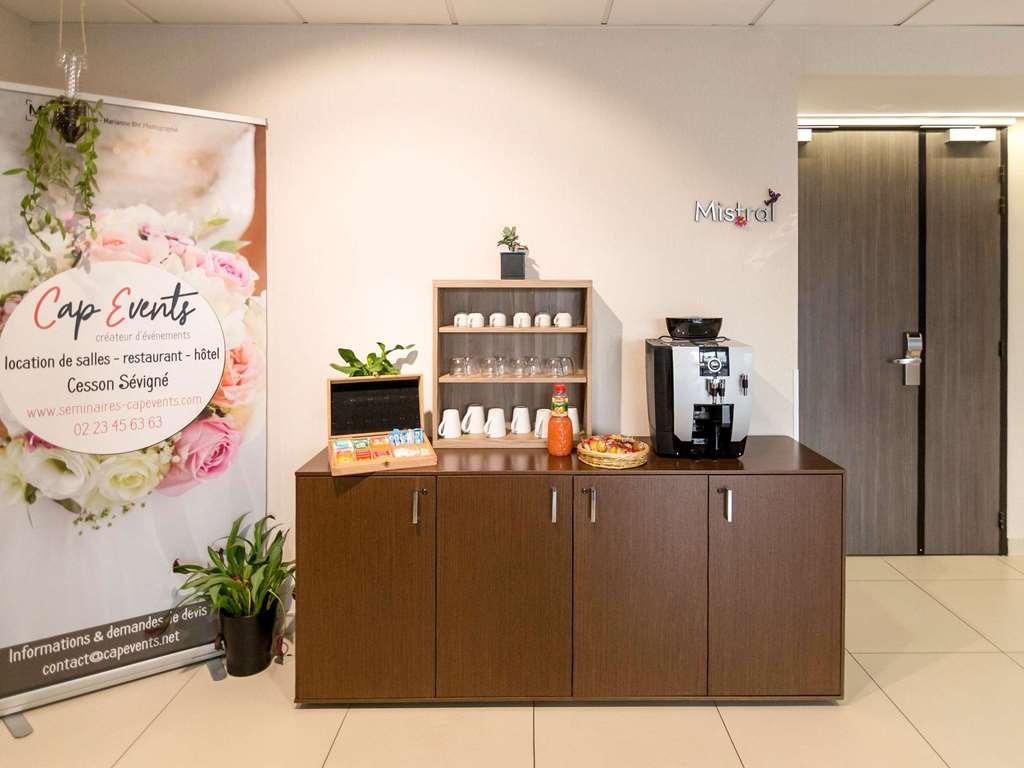 ホテル Ibis Rennes Beaulieu セッソン・セヴィニエ 設備 写真