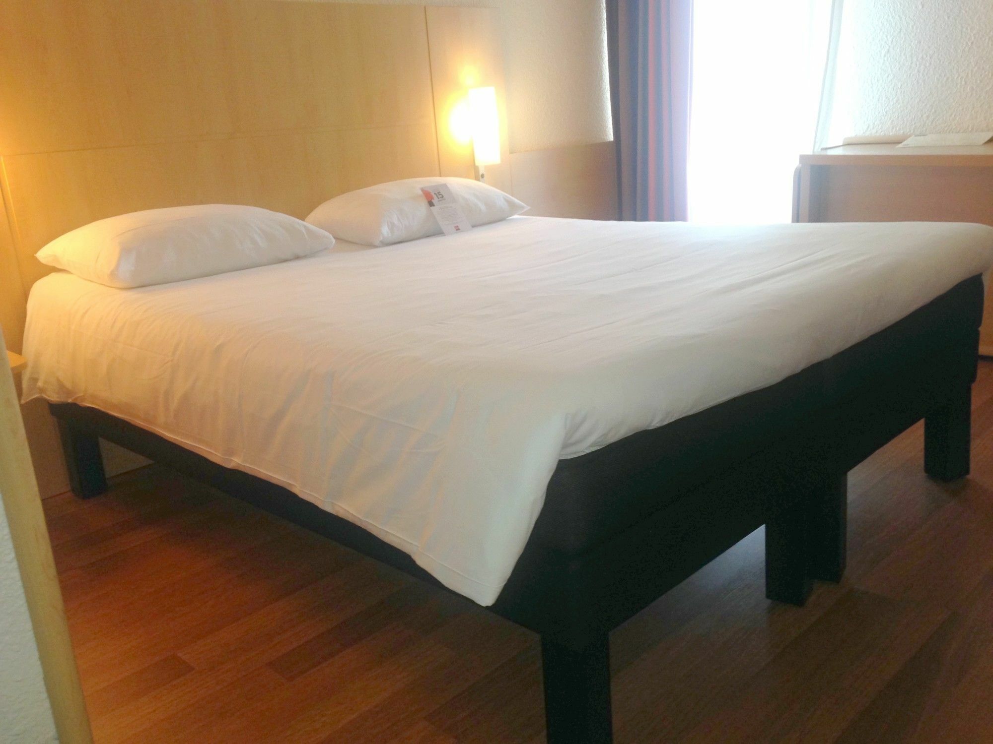 ホテル Ibis Rennes Beaulieu セッソン・セヴィニエ エクステリア 写真
