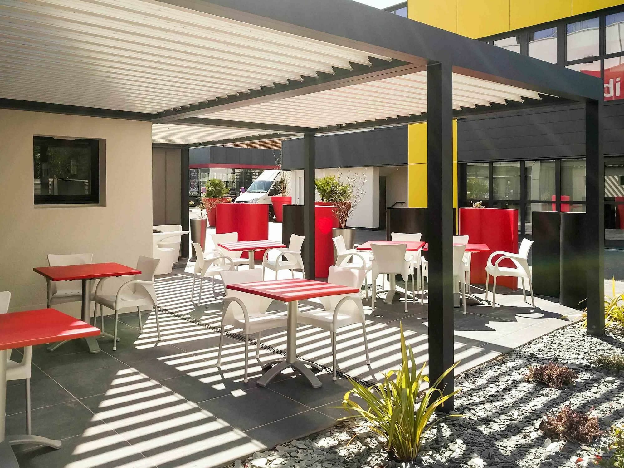 ホテル Ibis Rennes Beaulieu セッソン・セヴィニエ エクステリア 写真